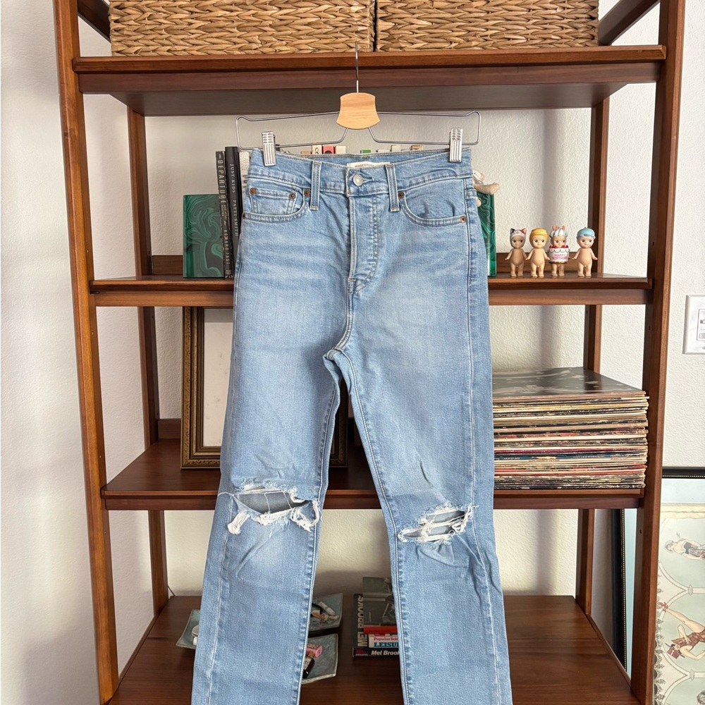 Levi's Light Blue High Rise Women's Jeans